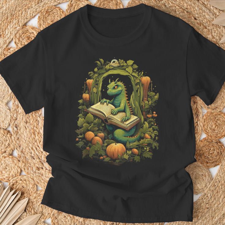 Book Dragon Reading Books Bookworm Fantasy T-Shirt Gifts for Old Men Book Dragon Reading Books Bookworm Fantasy T-Shirt Gifts for Old Men