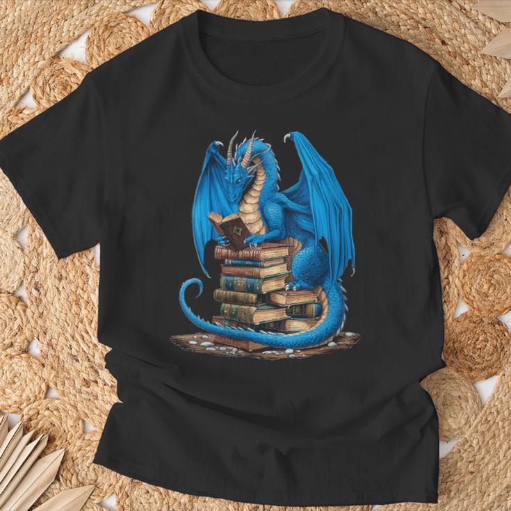 Book Lover Bookworm Reading Books Dragon T-Shirt Gifts for Old Men Book Lover Bookworm Reading Books Dragon T-Shirt Gifts for Old Men