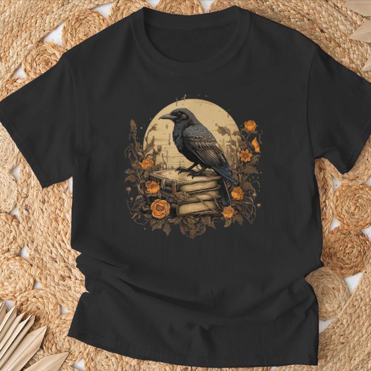 Book Lover Ideas Raven Reading Book Occult Crow T-Shirt Gifts for Old Men