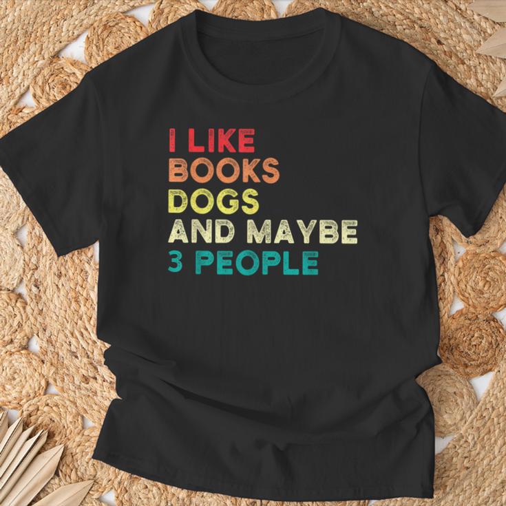 I Like Books Dogs And Maybe 3 People Books & Dogs T-Shirt Gifts for Old Men