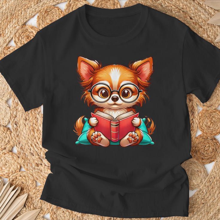 Chihuahua Reading a Book Dog T-Shirt Gifts for Old Men