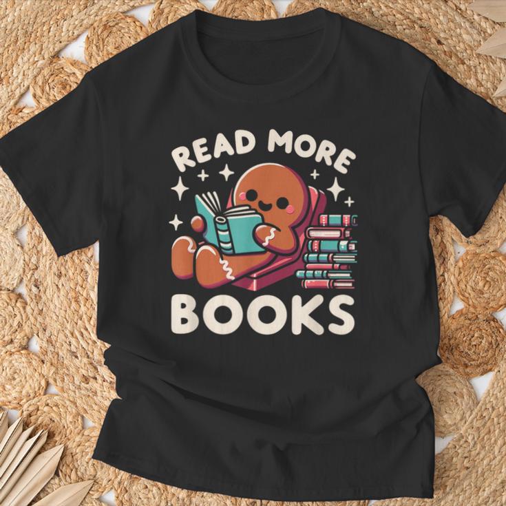 Christmas Teacher Shirt Read More Books Women T-Shirt Gifts for Old Men