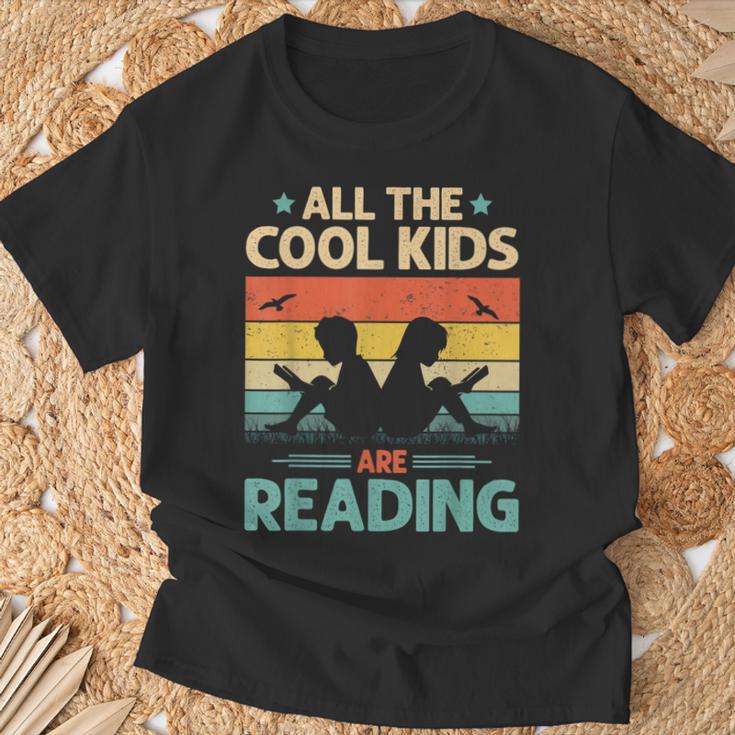 All The Cool Kids Are Reading Retro Book Lovers Reader Nerd T-Shirt Gifts for Old Men