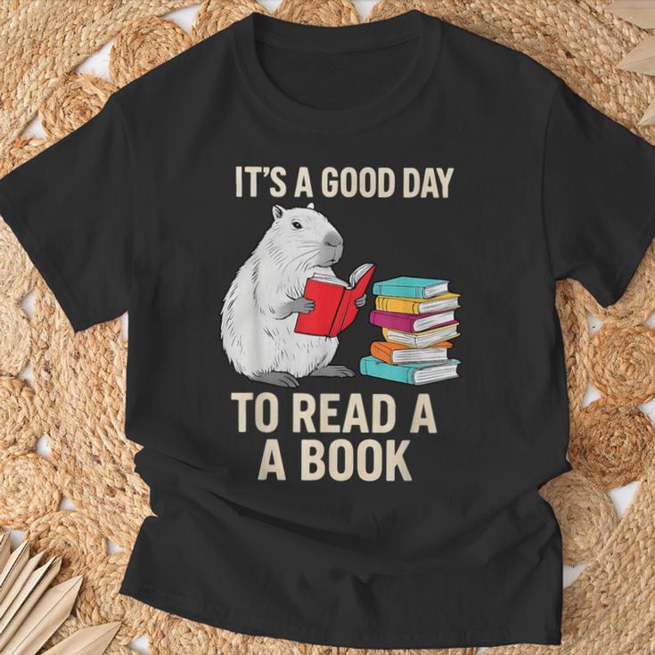 Cute Capybara It's a Good Day To Read a Book World Book Day T-Shirt Gifts for Old Men Cute Capybara It's a Good Day To Read a Book World Book Day T-Shirt Gifts for Old Men