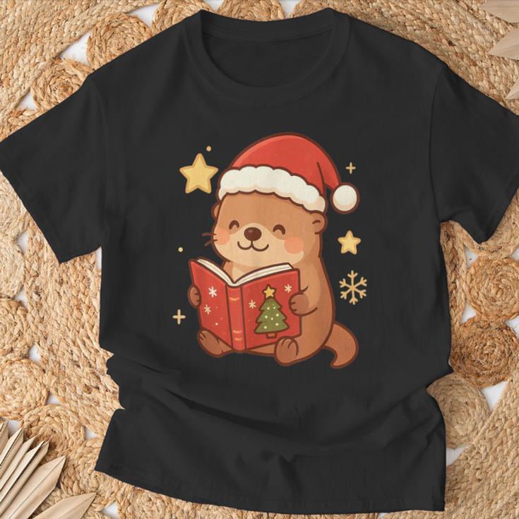 Cute Christmas Book Otter Reading Snowy Holiday Story T-Shirt Gifts for Old Men