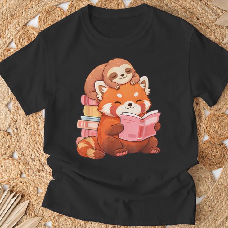Cute Red Panda Reading Book Sloth Kawaii Animal T-Shirt Gifts for Old Men