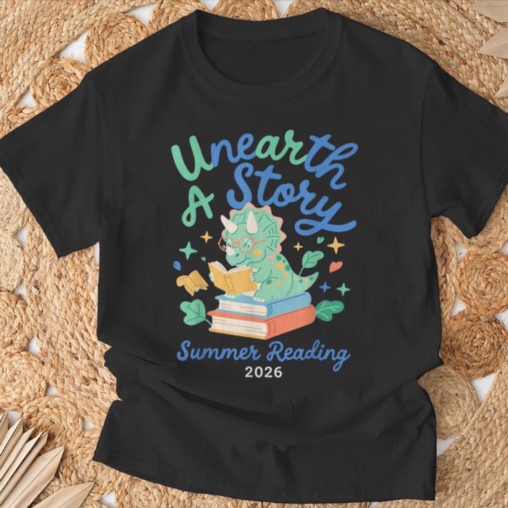 Cute Unearth a Story Triceratops Dinosaur Reading Books Dino T-Shirt Gifts for Old Men