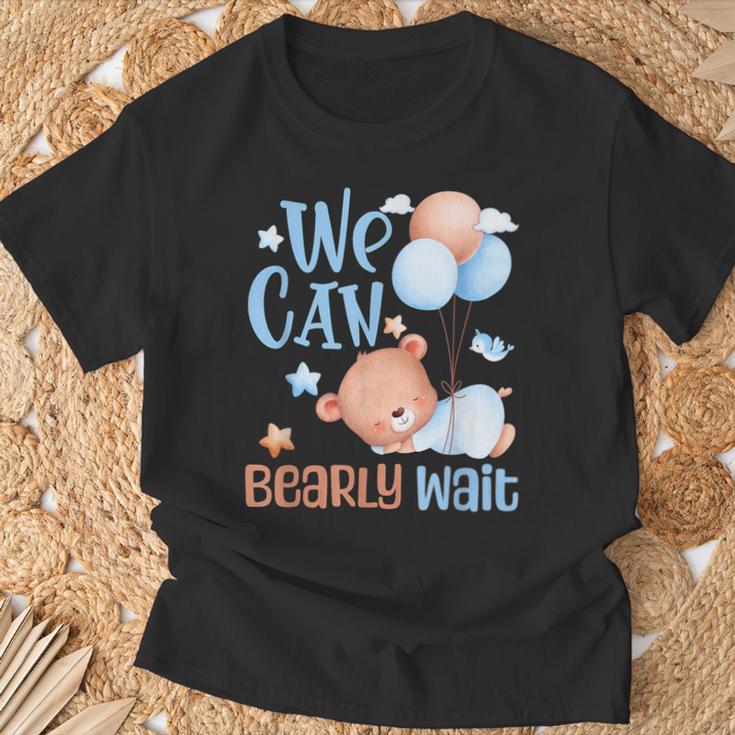 Cute We Can Bearly Wait For Gender Neutral ベビーシャワーパーティー Tシャツ 高齢者への贈り物
