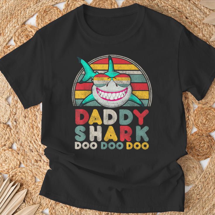 メンズ Daddyhark Doo キュート レトロ メンズ 父の日 ギフト アイデア Tシャツ 高齢者への贈り物