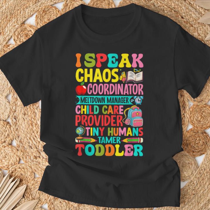 Daycare Teacher Ipeak Toddler Preschool Kindergarten Tシャツ 高齢者への贈り物