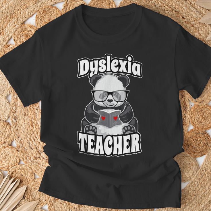 Dyslexia Teacher Therapist Dyslexic Therapy Panda Book Heart T-Shirt Gifts for Old Men