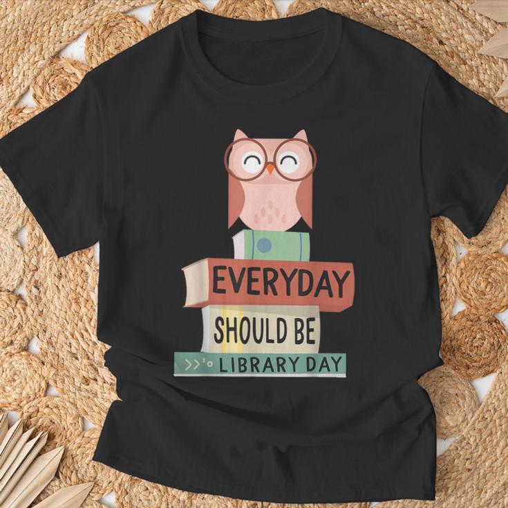 Everyday Should Be Library Day Cute Owl Reading Books Lover T-Shirt Gifts for Old Men Everyday Should Be Library Day Cute Owl Reading Books Lover T-Shirt Gifts for Old Men