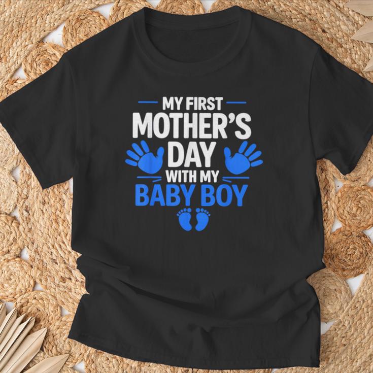 My First Mother's Day With My Baby Boy First Time Mom T-Shirt Gifts for Old Men