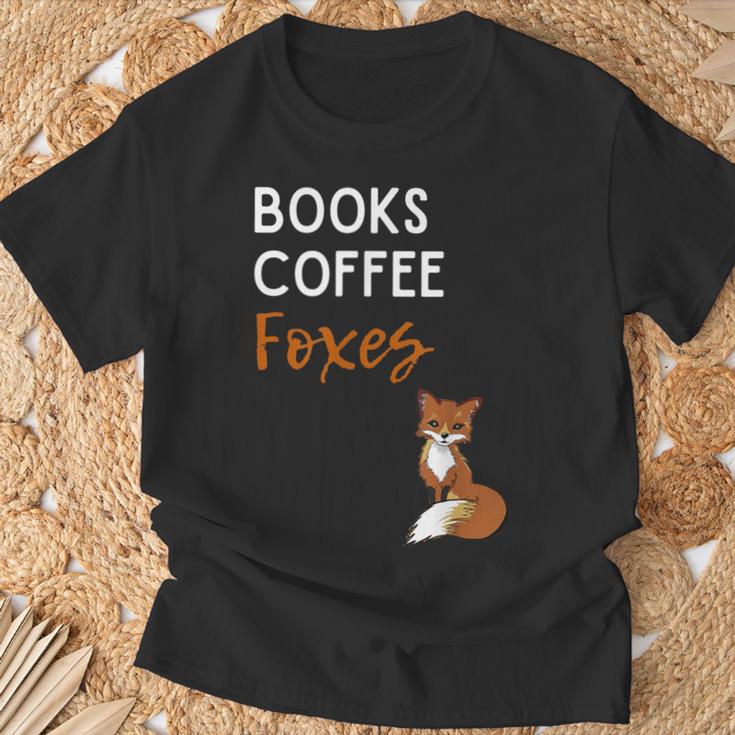 Fox Books Coffee Foxes Women Fox Graphic Cute Fox Lovers T-Shirt Gifts for Old Men