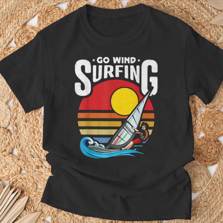 Go ウィンドサーフィン ウォータースポーツ ウィンドサーフ サーフボード ウィンドサーフィン Tシャツ 高齢者への贈り物