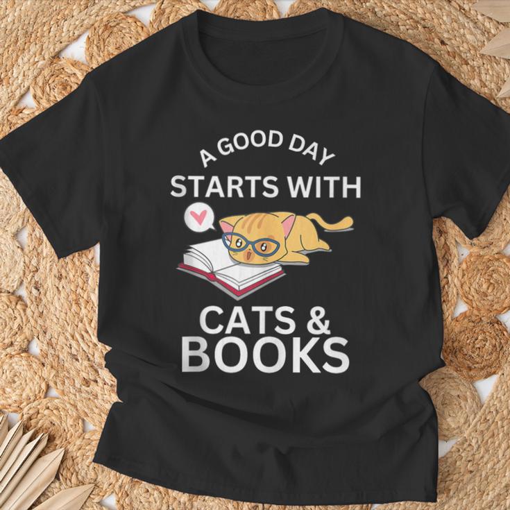 A Good Day Starts With Cats & Books T-Shirt Gifts for Old Men