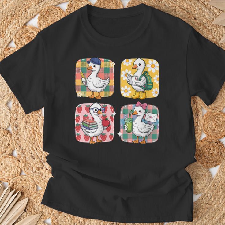 Goose Teacher Back To School Goose Books Student Cute T-Shirt Gifts for Old Men