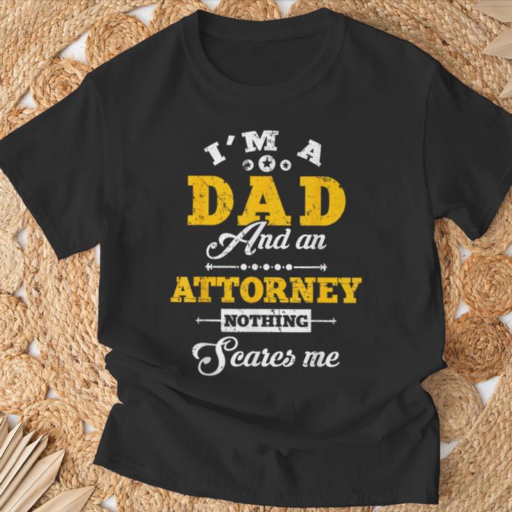 I'm Dad And Attorney Fun Happy 父の日 Tシャツ 高齢者への贈り物