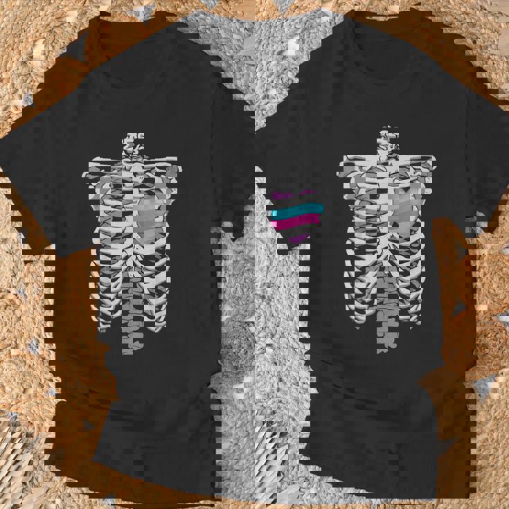 Intersex 心臓骨 誇り 両性的なプライドへのギフト Tシャツ 高齢者への贈り物