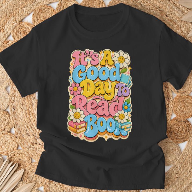 It's A Good Day To Read Book For Readers T-Shirt Gifts for Old Men