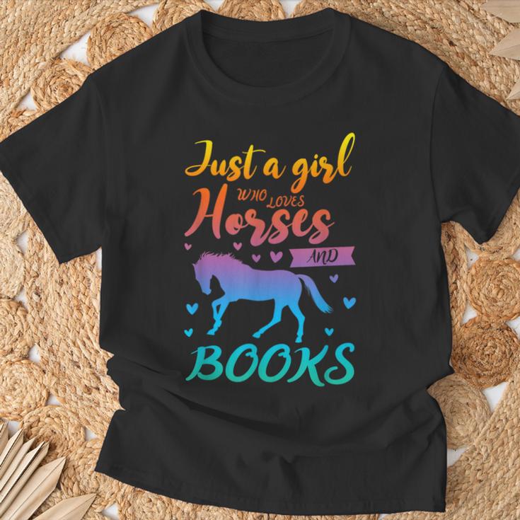 Just a Girl Who Loves Horses And Books Book Lover T-Shirt Gifts for Old Men