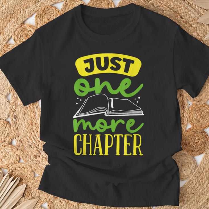 Just One More Chapter Bookworm Book Reading T-Shirt Gifts for Old Men Just One More Chapter Bookworm Book Reading T-Shirt Gifts for Old Men