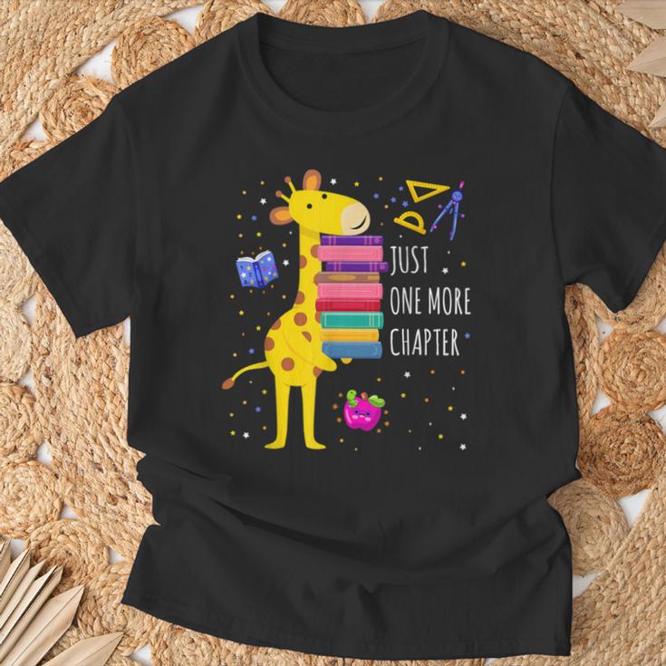 Just One More Chapter Cute Giraffe Book Reading Nerd T-Shirt Gifts for Old Men Just One More Chapter Cute Giraffe Book Reading Nerd T-Shirt Gifts for Old Men