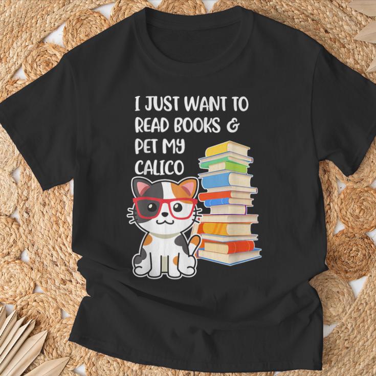 I Just Want To Read Books And Pet My Calico Kitty Cat T-Shirt Gifts for Old Men