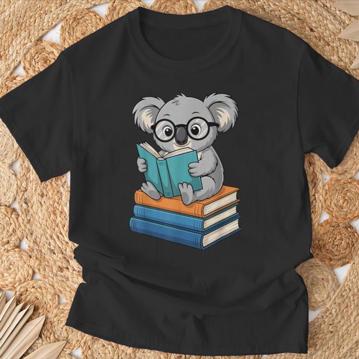 Koala Reading Book Glasses Bookworm Librarian T-Shirt Gifts for Old Men Koala Reading Book Glasses Bookworm Librarian T-Shirt Gifts for Old Men