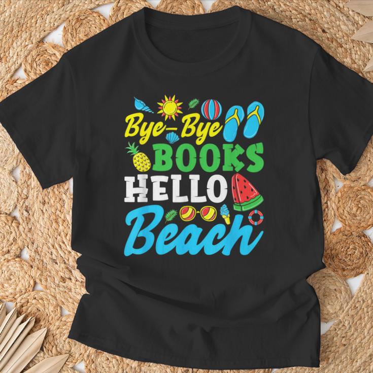 Last Day Of School Bye Bye Books Hello Beach T-Shirt Gifts for Old Men