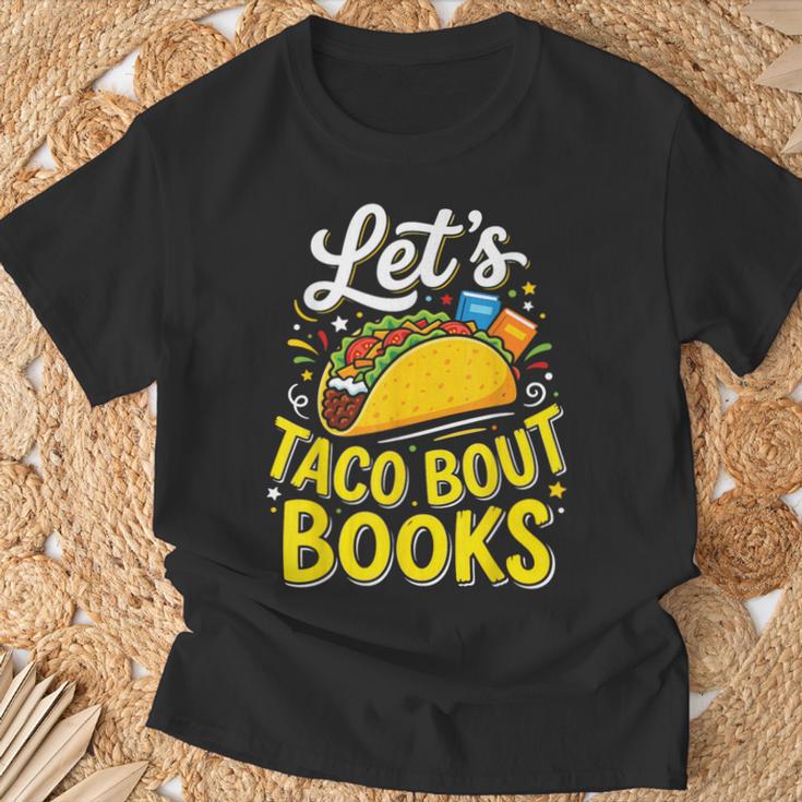 Let's Taco About Books Mexican Pun Bookworm T-Shirt Gifts for Old Men