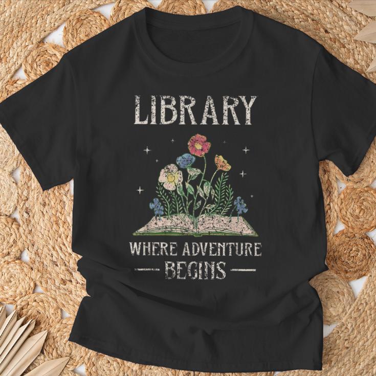 Library Where Adventure Begins Books Librarian Lover T-Shirt Gifts for Old Men