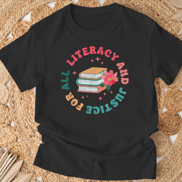 Literacy And Justice For All Groovy Reading Book Lover T-Shirt Gifts for Old Men