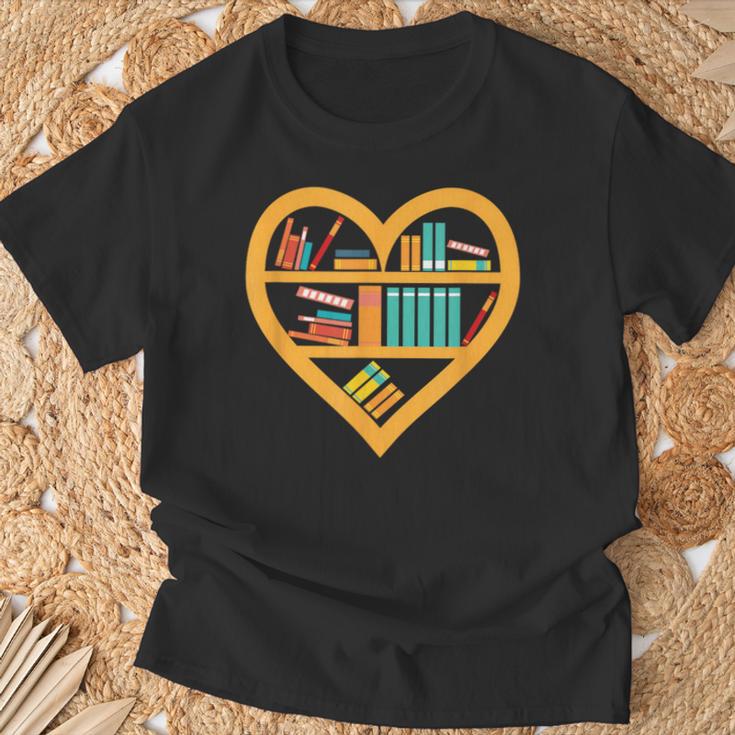 I Love Reading Heart Love Books Reading Club T-Shirt Gifts for Old Men
