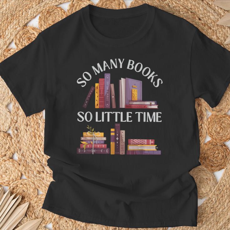 Love Reading Just One More Chapter I Love All The Books T-Shirt Gifts for Old Men