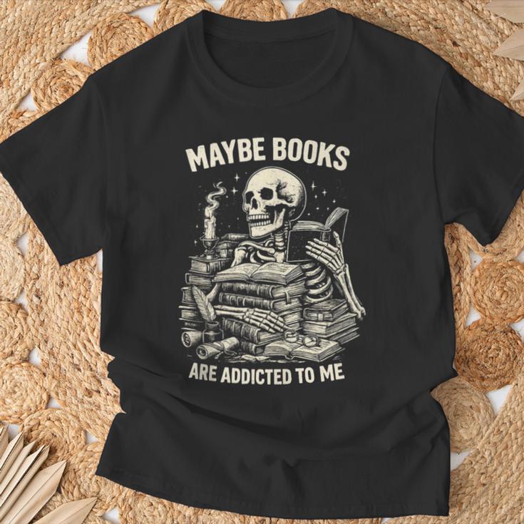 Maybe Books Are Addicted To Me Skeleton Reader Retro T-Shirt Gifts for Old Men