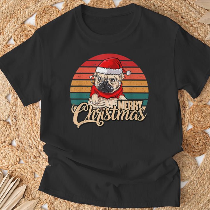 Merry Christmas Retro Vintage Pugmas Pug Reading Books T-Shirt Gifts for Old Men Merry Christmas Retro Vintage Pugmas Pug Reading Books T-Shirt Gifts for Old Men