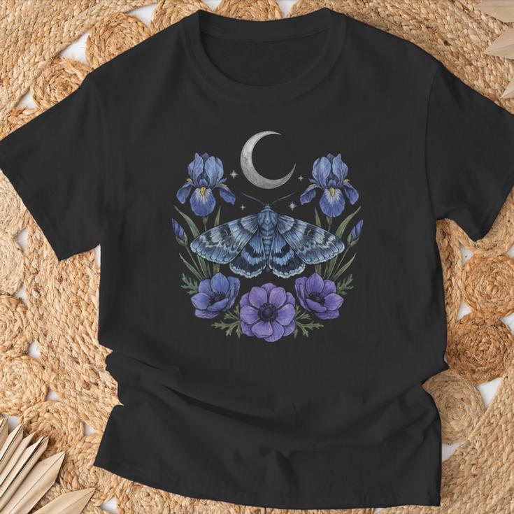 Moth Goblincore Aesthetic Cottagecore T-Shirt Gifts for Old Men
