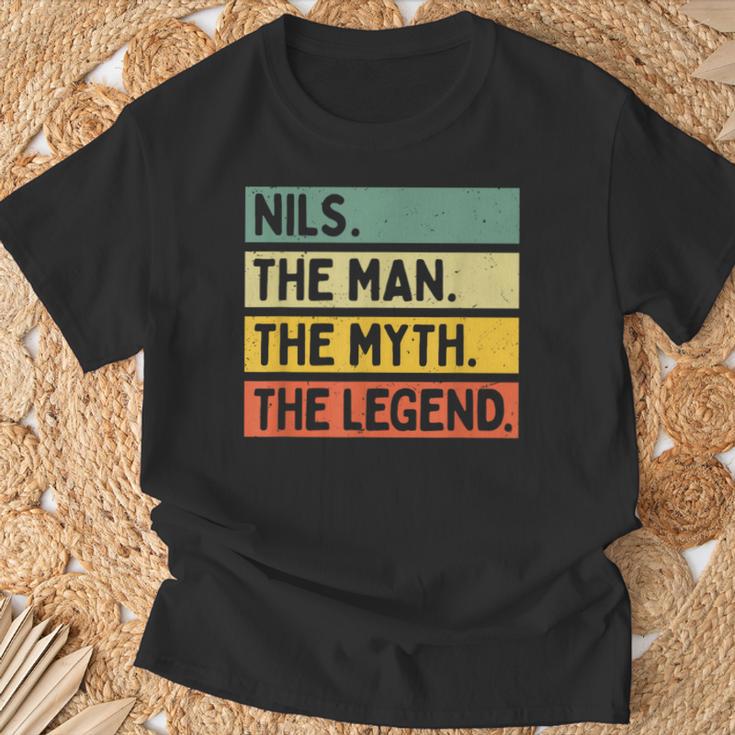 Nils The Man The Myth The Legend面白い名言 Tシャツ 高齢者への贈り物