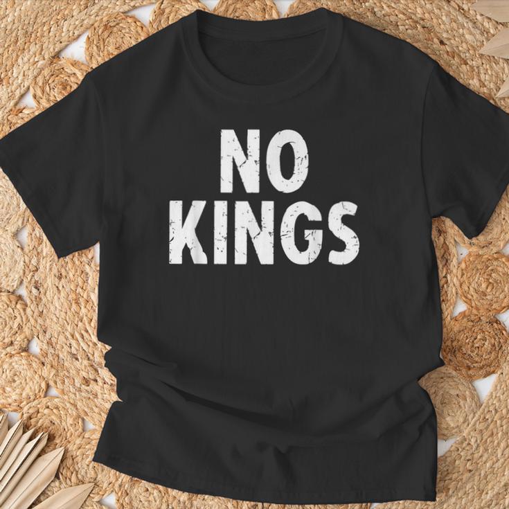 No Kings Tシャツ 高齢者への贈り物