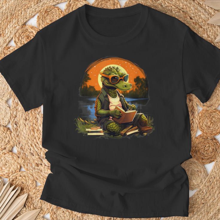 Outdoors Alligator Reading Book T-Shirt Gifts for Old Men Outdoors Alligator Reading Book T-Shirt Gifts for Old Men