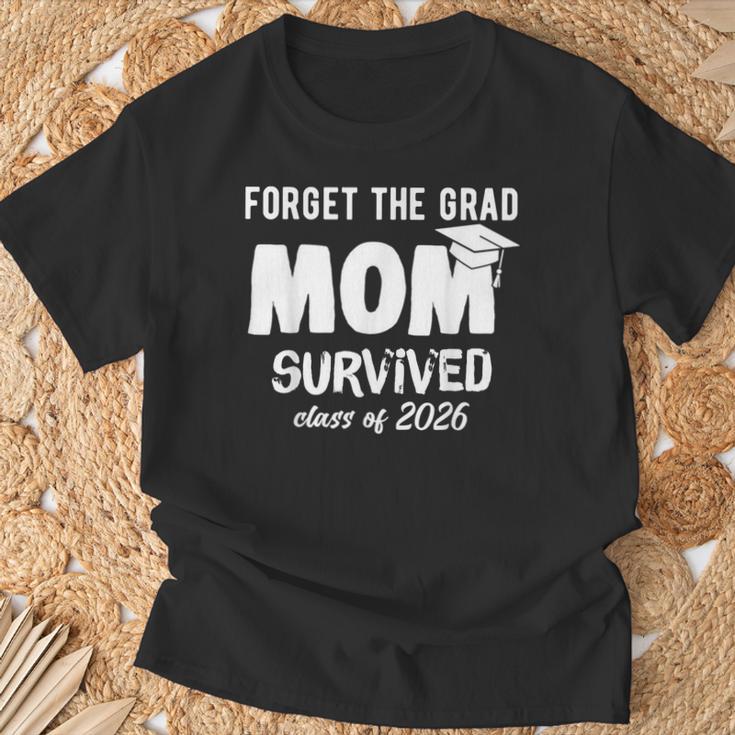 Proud Mom Of A 2026 Graduate 2026 Graduation T-Shirt Gifts for Old Men