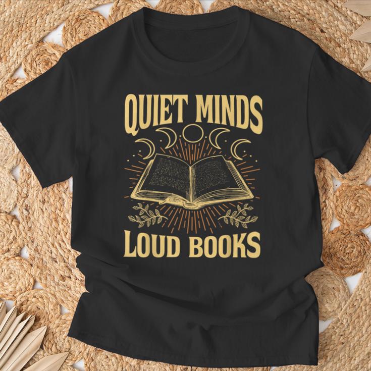 Quiet Minds Loud Books Introvert Reader Book Lover T-Shirt Gifts for Old Men