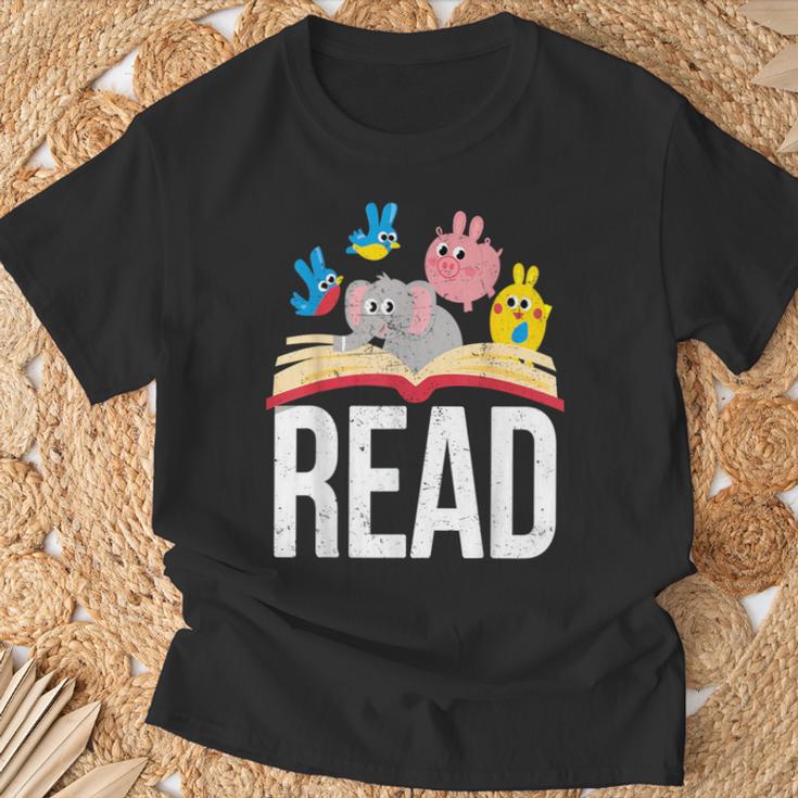 Read Book Cute School Teacher Librarian Elephant Pigeon T-Shirt Gifts for Old Men