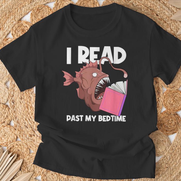 I Read Past My Bed Time Librarian Book Reading Anglerfish T-Shirt Gifts for Old Men