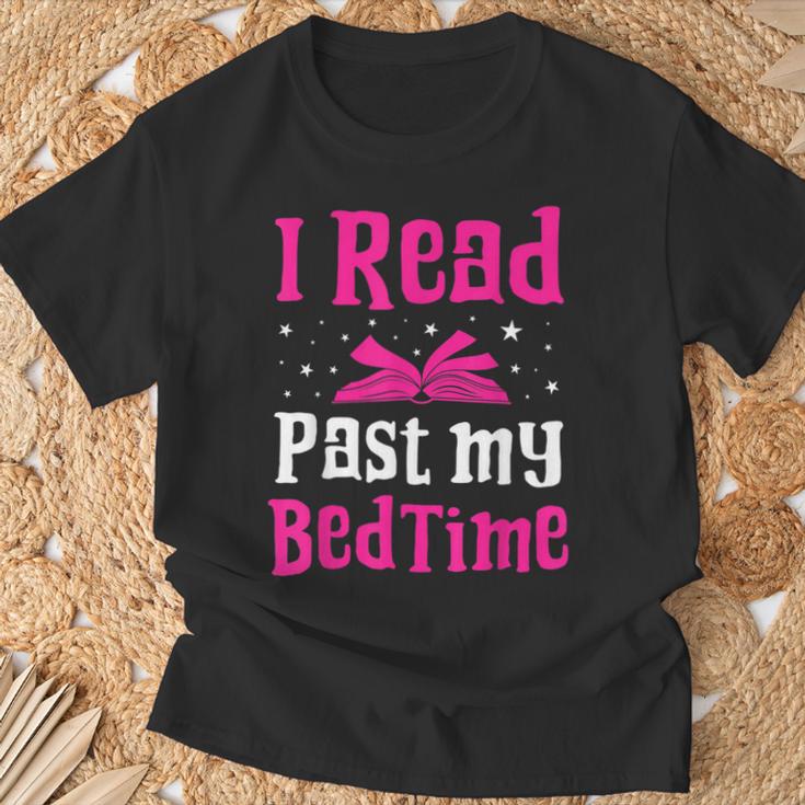 I Read Past My Bedtime Books Lover Bookworm Bookaholic T-Shirt Gifts for Old Men