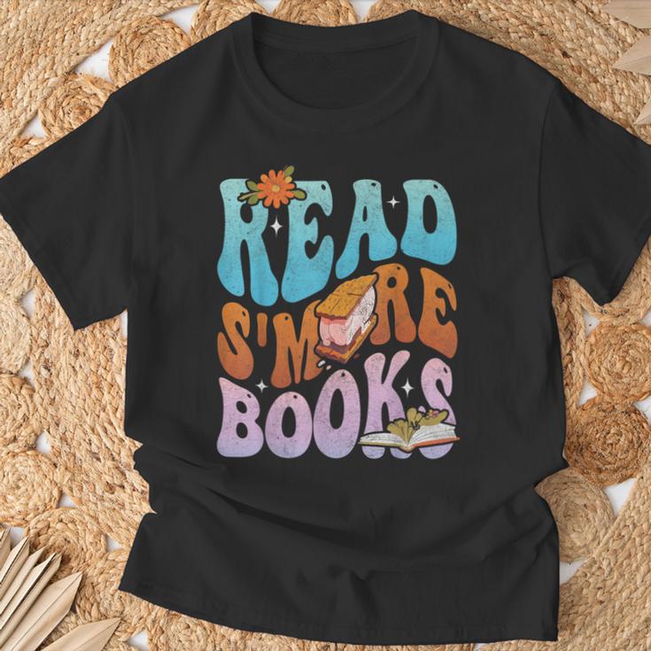 Read S'More Books Cute Campfire For Book Love T-Shirt Gifts for Old Men