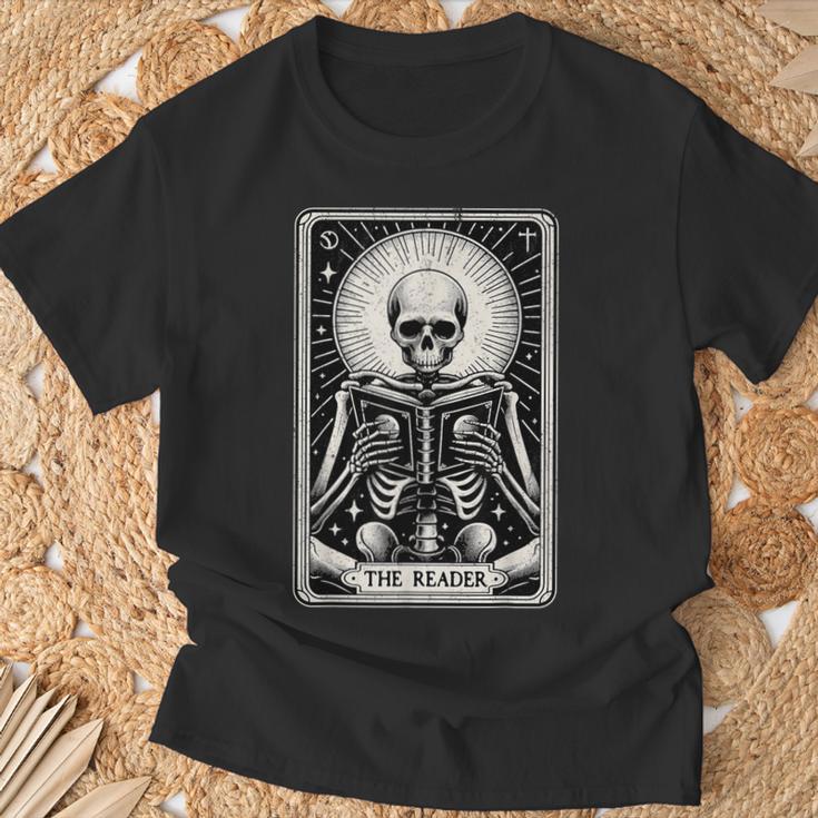 The Reader Tarot Card Books Skeleton Reading Book T-Shirt Gifts for Old Men