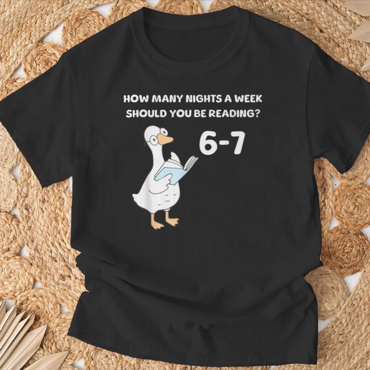 Reading 6-7 Silly Goose Read Books Bookish Bookworm T-Shirt Gifts for Old Men Reading 6-7 Silly Goose Read Books Bookish Bookworm T-Shirt Gifts for Old Men