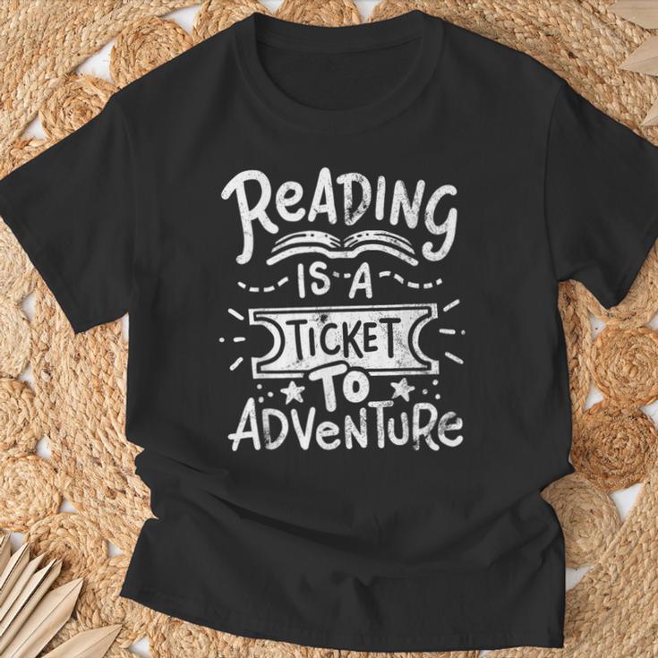 Reading Adventure Bookworm Book T-Shirt Gifts for Old Men